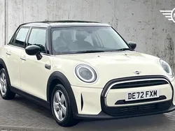 White Used 2022 Mini Cooper Classic Hatchback | £16,999 (Fair price)