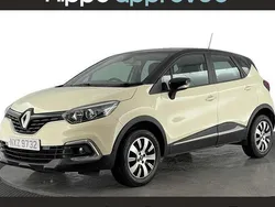 Cream/black Used 2019 Renault Captur Play SUV | £9,980 (Fair price)