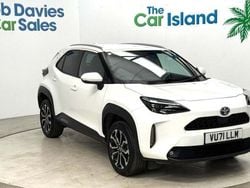 Used 2025 Toyota Yaris Hybrid Design Estate | £16,850 (Super price)