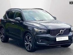 Black Used 2020 Volvo XC40 R-Design Pro SUV | £23,454 (Good price)