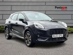 Agate black premium paint Used 2023 Ford Puma ST-Line SUV | £18,995 (Fair price)