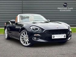 Black Used 2017 Fiat 124 Spider Lusso Plus Cabriolet | £13,991 (Fair price)