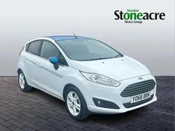 White Used 2017 Ford Fiesta Zetec Hatchback | £7,295 (Fair price)