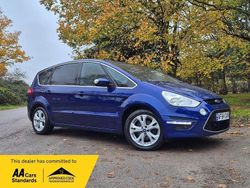 Blue Used 2014 Ford S-MAX Titanium MPV | £4,953 (Fair price)