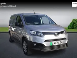 Grey Used 2022 Toyota Proace Van | £14,495 (Fair price)
