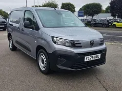 Grey New 2025 Peugeot Partner MPV | £18,150 (Fair price)