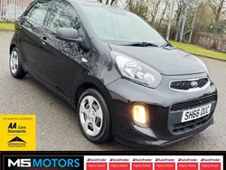 Black Used 2016 Kia Picanto Air Hatchback | £5,650 (Fair price)