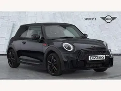 Black Used 2023 Mini Cooper Premium Hatchback | £22,395 (Fair price)
