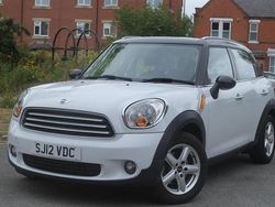 White Used 2012 Mini Cooper Countryman SUV | £3,890 (Fair price)
