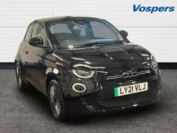 Black Used 2021 Fiat 500e Icon Hatchback | £11,490 (Fair price)