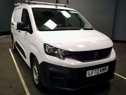 White Used 2023 Peugeot Partner Premium MPV | £12,499 (A bit pricey)