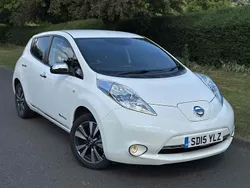 White Used 2015 Nissan Leaf Tekna Hatchback | £3,490