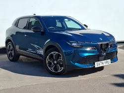 Green Used 2024 Alfa Romeo Junior Edizione Speciale Hatchback | £29,498