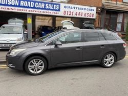 Grey Used 2010 Toyota Avensis T4 Estate | £3,495 (Good price)