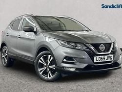 Grey Used 2018 Nissan Qashqai N-Connecta SUV | £13,877 (Fair price)