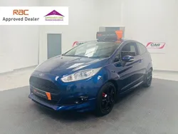Blue Used 2014 Ford Fiesta Zetec Hatchback | £3,500 (Fair price)