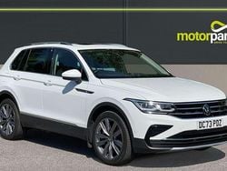 White Used 2024 VW Tiguan Elegance SUV | £29,120 (Fair price)