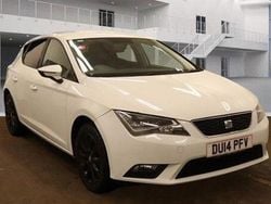 White Used 2014 Seat Leon SE Hatchback | £5,495 (Fair price)