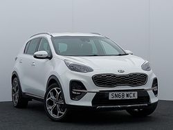 White Used 2018 Kia Sportage GT-Line SUV | £14,298 (A bit pricey)