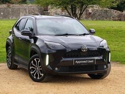 Used 2025 Toyota Yaris Hybrid Design Estate | £22,955 (Fair price)