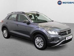Used 2025 VW T-Roc Life SUV | £19,799 (Good price)