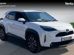 Used 2022 Toyota Yaris Hybrid Design Estate | £20,596 (Fair price)