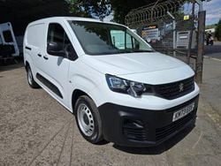 White Used 2023 Peugeot Partner Premium Van | £11,250 (Fair price)