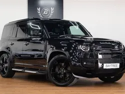 Black Used 2023 Land Rover Defender HSE Dynamic SUV | £69,900 (Expensive)