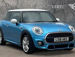 Blue Used 2016 Mini Cooper Hatch Hatchback | £9,995 (Fair price)