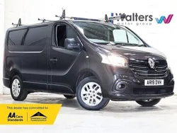 Jet black Used 2019 Renault Trafic Van | £10,000 (Good price)