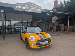 Orange Used 2016 Mini Cooper Hatch Hatchback | £7,295 (Good price)