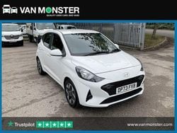 White Used 2024 Hyundai i10 Advanced Hatchback | £12,249 (Fair price)
