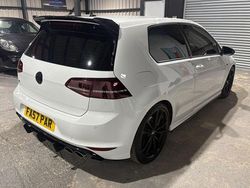 White Used 2016 VW Golf VII R Hatchback | £17,990 (Fair price)