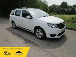 White Used 2015 Dacia Logan Lauréate Sedan | £2,295 (Fair price)