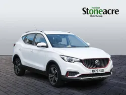 White Used 2019 MG ZS Sedan | £9,995 (Fair price)