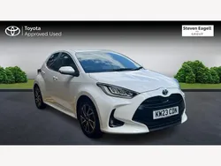 White Used 2023 Toyota Yaris Hybrid Design Hatchback | £17,730 (Fair price)