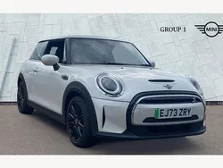 White Used 2023 Mini Cooper S Level 2 Hatchback | £17,650 (Fair price)