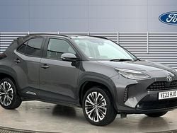 Used 2025 Toyota Yaris Hybrid Estate | £23,880 (Fair price)