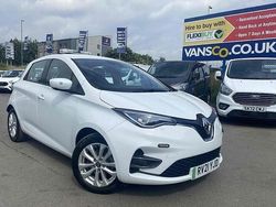 Used 2021 Renault Rapid Iconic Hatchback | £8,295