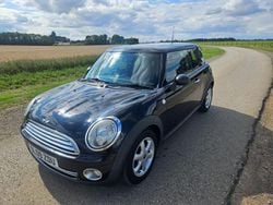 Black Used 2009 Mini ONE Hatch Hatchback | £1,950 (Good price)