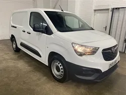 White Used 2021 Vauxhall Combo MPV | £10,290 (Expensive)