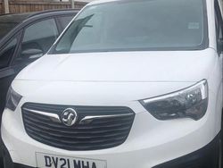 White Used 2021 Vauxhall Combo MPV | £5,495 (Fair price)