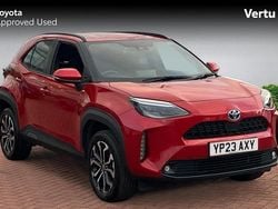 Used 2025 Toyota Yaris Hybrid Design Estate | £20,693 (Super price)