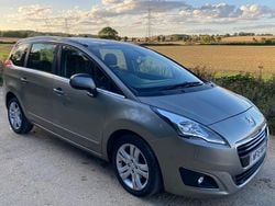 Grey Used 2015 Peugeot 5008 Active MPV | £3,795 (Super price)