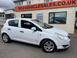 White Used 2010 Vauxhall Corsa Hatchback | £1,995