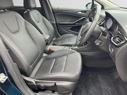 Green Used 2019 Vauxhall Astra Elite Estate | £12,000 (Fair price)