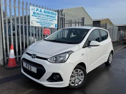 White Used 2014 Hyundai i10 SE Hatchback | £5,999 (A bit pricey)