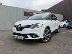 White/black Used 2018 Renault Grand Scénic IV Dynamique MPV | £10,995 (Fair price)