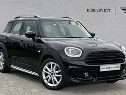 Black Used 2022 Mini Cooper Countryman Sport SUV | £22,990 (Fair price)