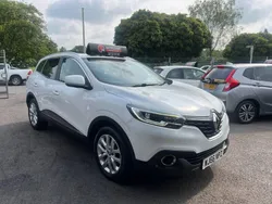White Used 2016 Renault Kadjar Dynamique SUV | £9,495 (Fair price)
